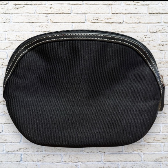 MAXX New York Black Cosmetic / Cord / Pen or Pencil Bag - Picture 2 of 6